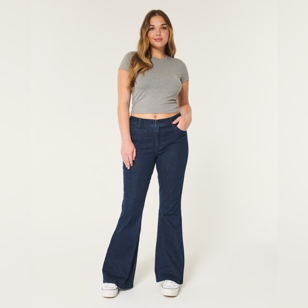 HOLLISTER Women’s High Rise Dark Wash Flare Jeans Size 20 Regular NWT - Picture 2 of 4